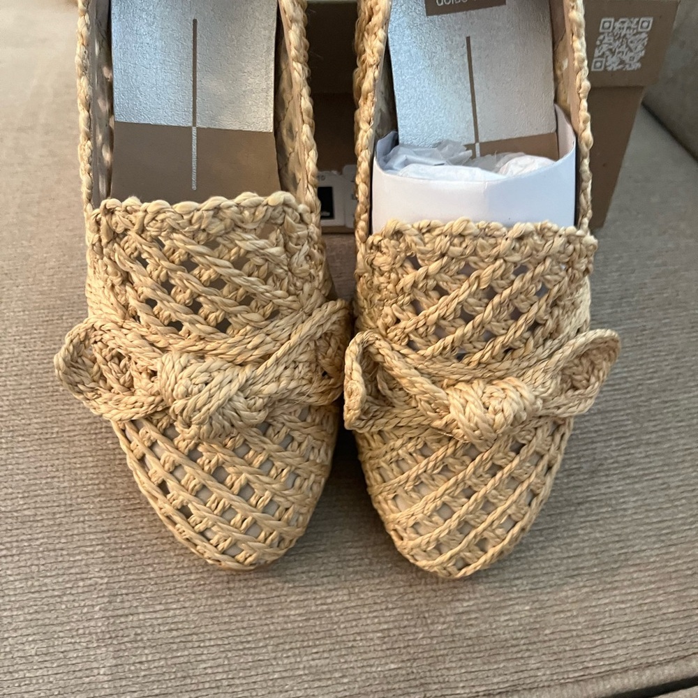 Dolce Vita Woven Espadrilles - Tan